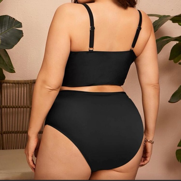 Black Women's Swimwear Set - Picture 2 of 2